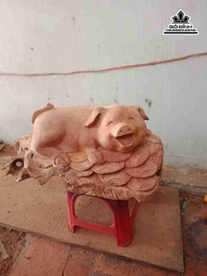 Tượng heo phú quý gỗ xá xị  dài 60 rộng 29 dày 25 (cm)