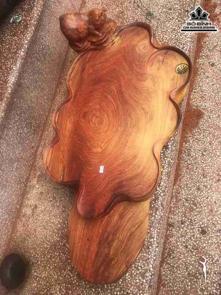 Khay Trà Heo Phú Quý Gỗ Hương  Ngang 89 cao 23 Rộng 43 (cm)