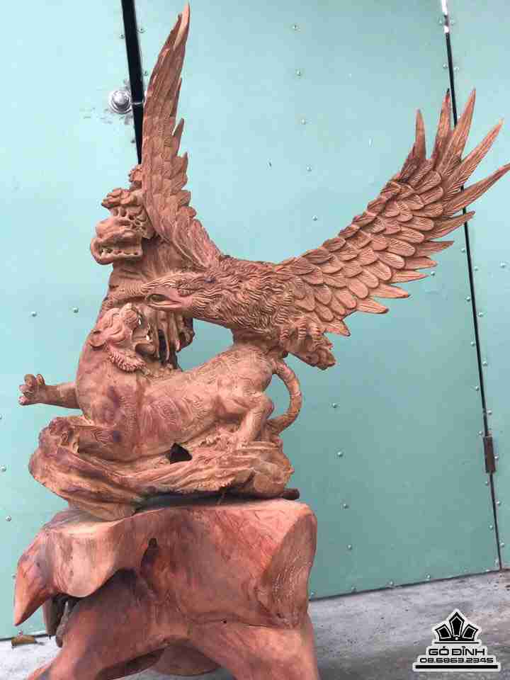 Anh hùng tương ngộ gỗ hương  cao 130 (kèm đôn) rộng 90 dày 50 (cm)