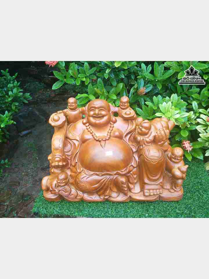 Phật di lặc và ngũ phúc gỗ xá xị  cao 36 rộng 50 dày 27 (cm)