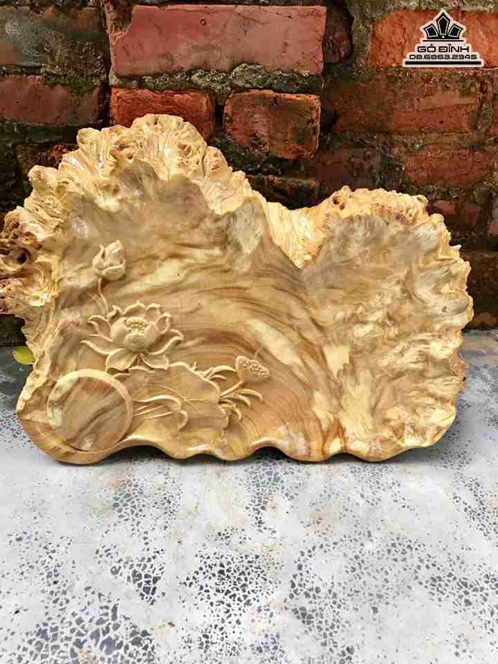 Khay trà hoa sen gỗ nu nghiến  dài 46 rộng 33 dày 3,5 (cm)