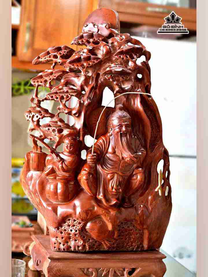Lã vọng ngồi câu cá gỗ hương  cao 73 ngang 38 dày 20 (cm)