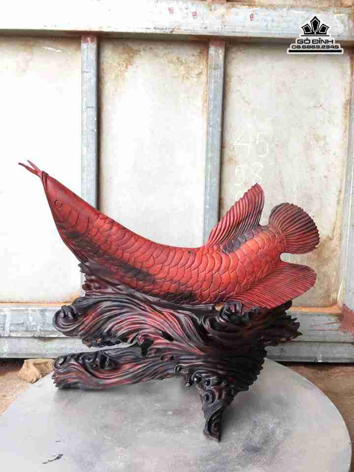 Cá kim long gỗ trắc đỏ đen  cao 45 rộng 58 sâu 22 (cm)