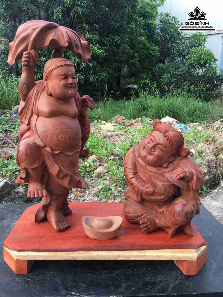 Tiên đồng ngọc nữ gỗ hương  cao 48 rộng 40 dày 19 (cm)