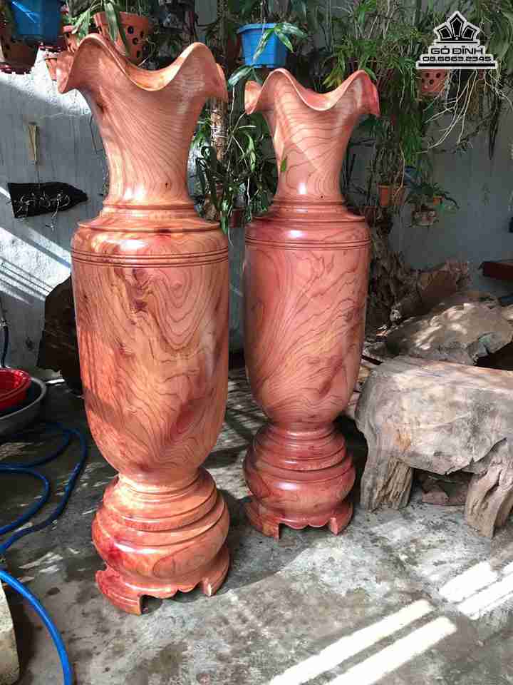 Lục bình gỗ xoan hương  cao 179 đường kính 45 (cm)