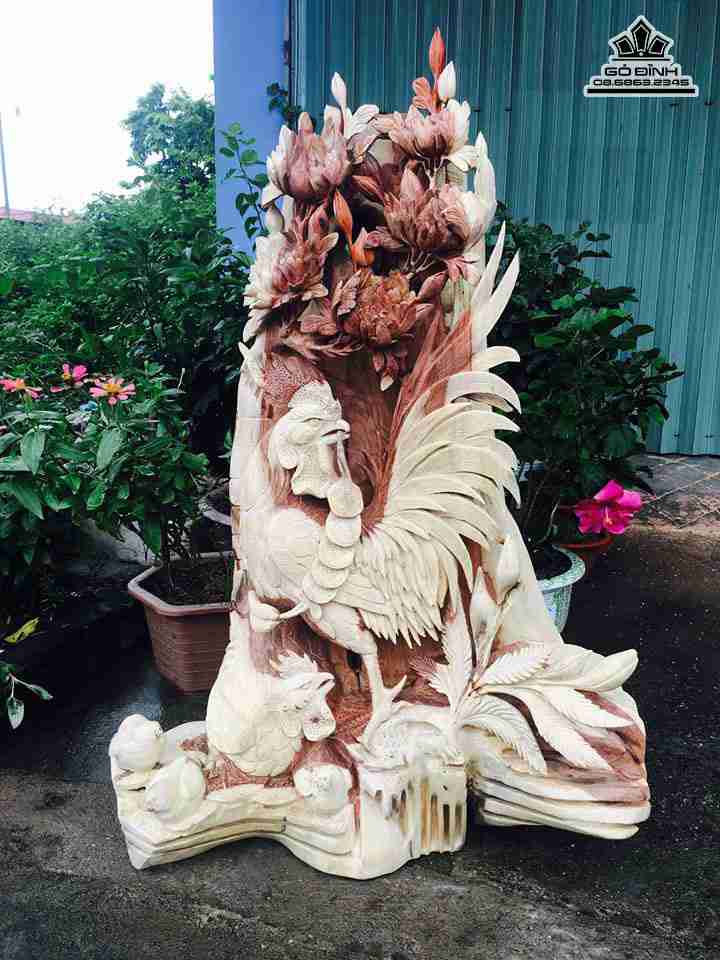 Gia đình gà gỗ hương  cao 105 rộng 72 dày 37 (cm)