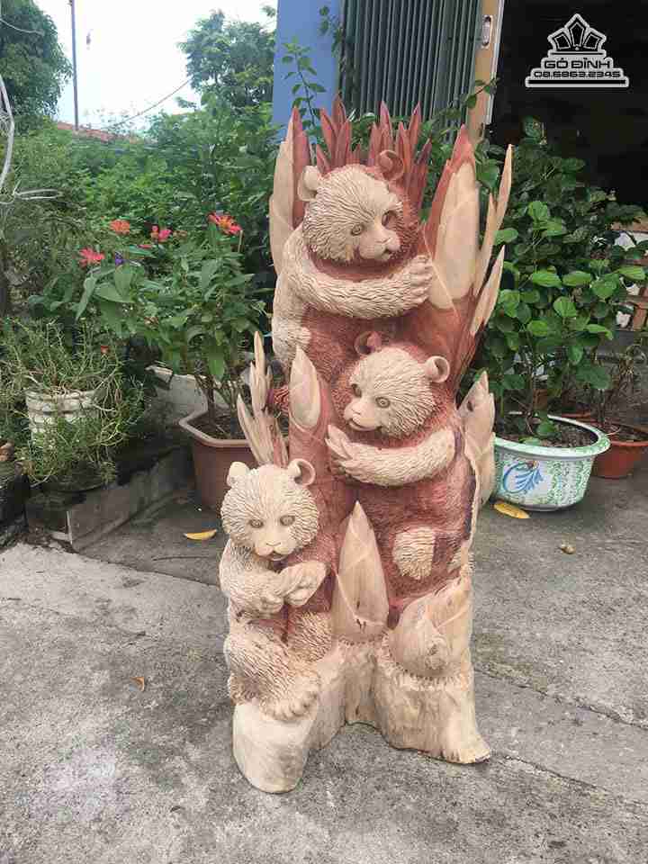 Gia đình gấu trúc gỗ hương  cao 81 rộng 37 dày 32 (cm)