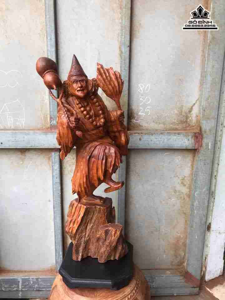 Tế công gỗ hương  cao 80 rộng 30 dày 25 (cm)