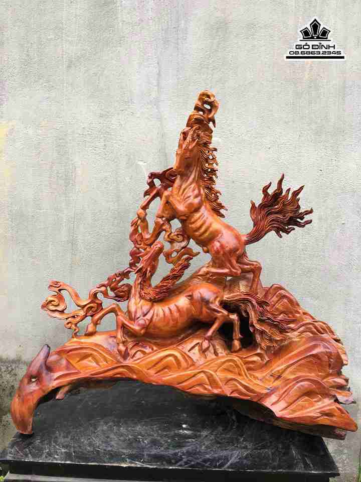 Song mã gỗ hương  cao 80 dài 78 dày 40 (cm)