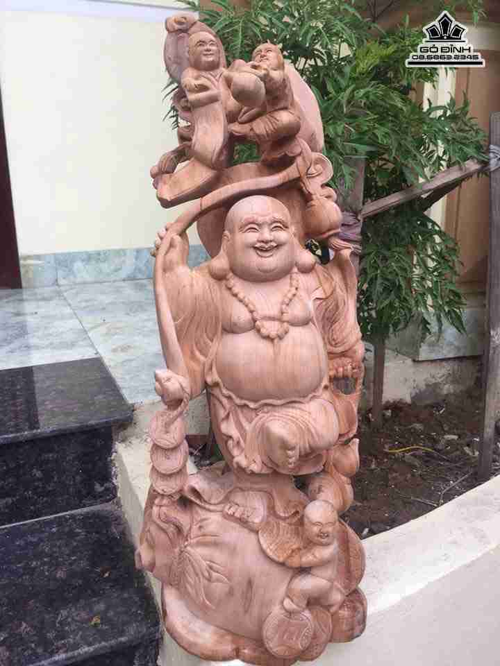 Phật di lặc và tam phúc gỗ ngọc am Hà Giang  cao 56 rộng 23 dày 16 (cm)