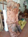Đạt ma múa quyền trên núi gỗ hương  cao 165 ngang 80 dày 90 (cm)