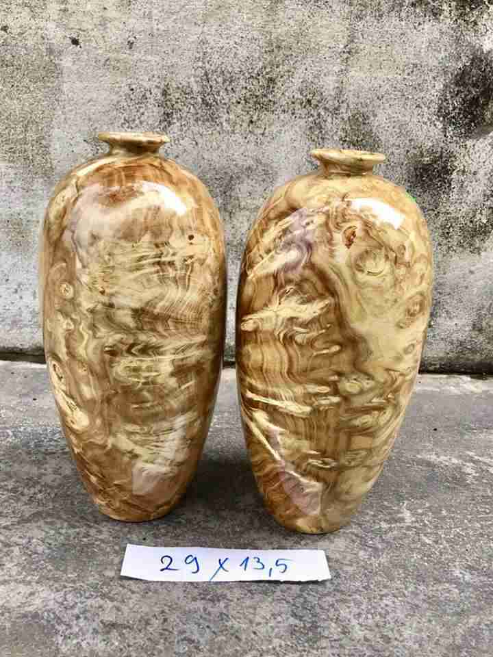Cặp bình phú quý gỗ nu nghiến  cao 29 đường kính 13,5 (cm)