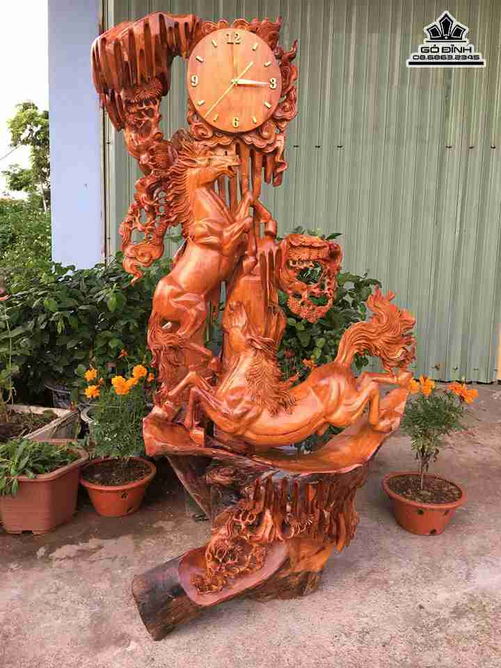 Đồng hồ song mã uyên ương dưới tùng gỗ hương  cao 131 rộng 75 dày 50 (cm)