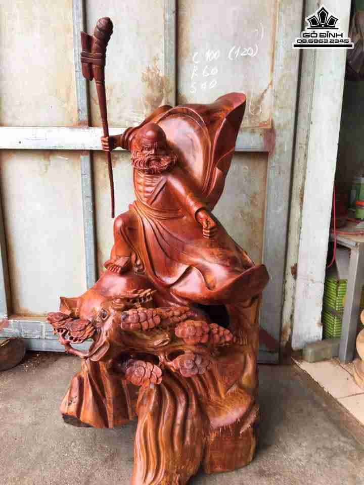 Đạt ma múa võ gỗ hương  100x60x40