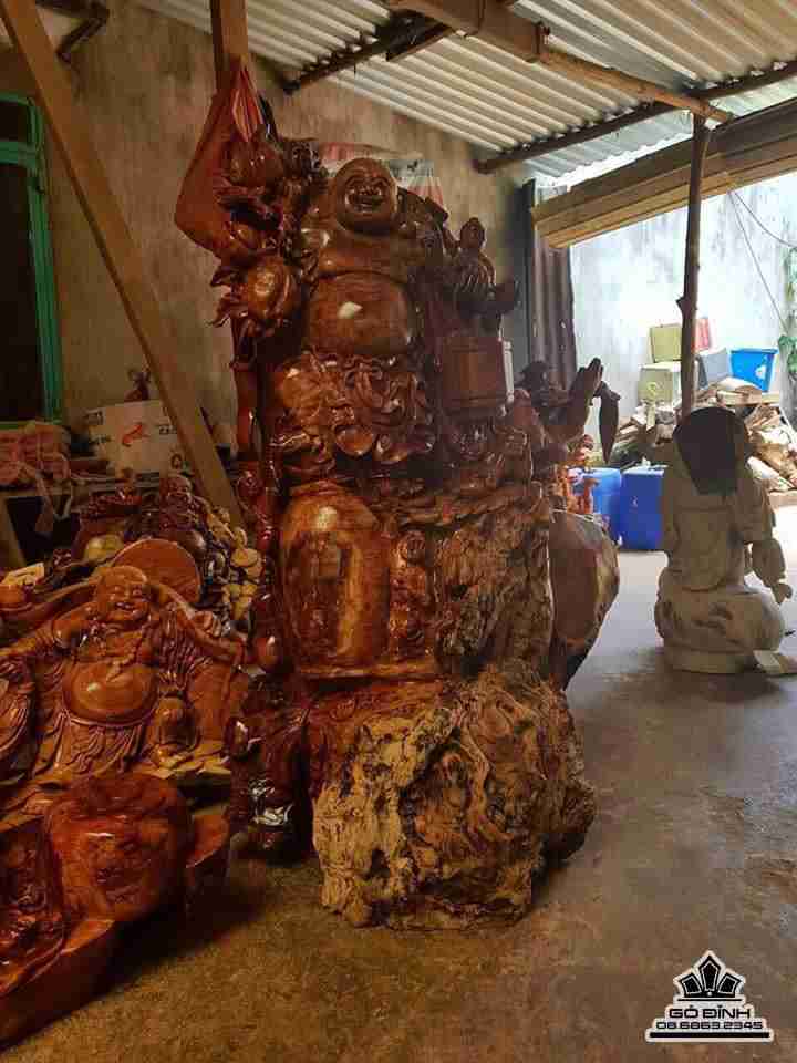 Phật di lặc ngũ phúc đứng chum tiền gỗ sụn hương  1m4x60x40