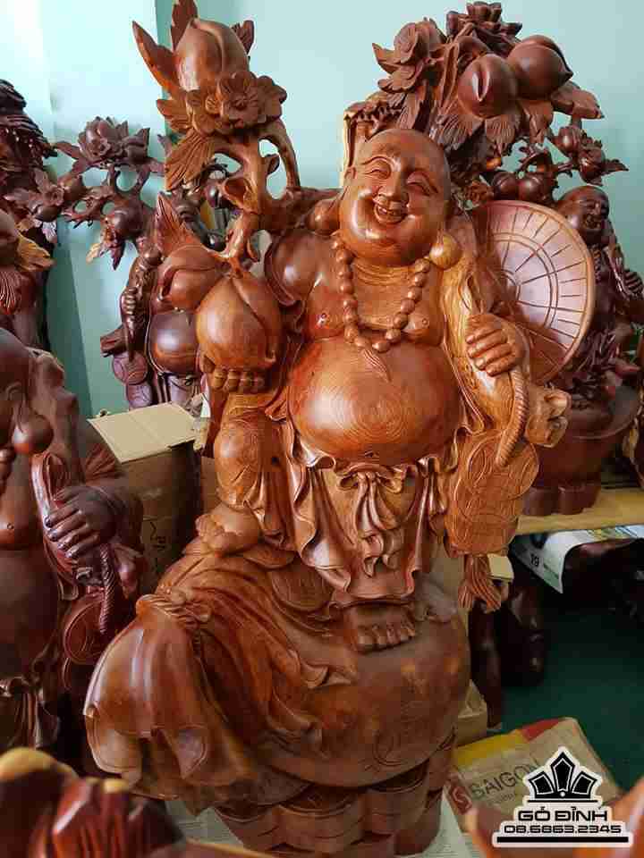 Phật di lặc vác cành đào gỗ hương  1m18x50x32