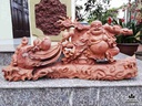 Phật di lặc kéo bao tiền gỗ hương 34x75x18