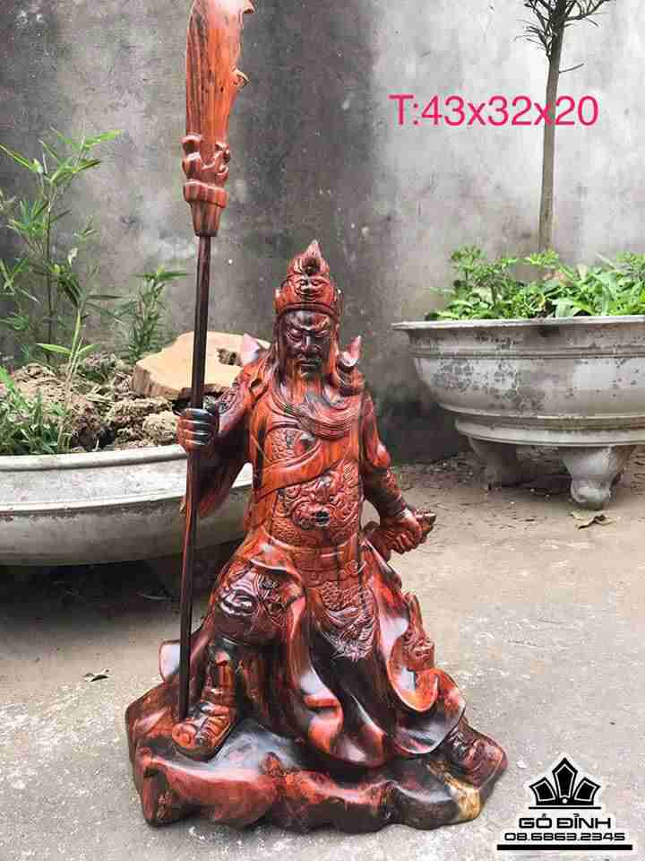 Quan công gỗ trắc đỏ  43x32x20