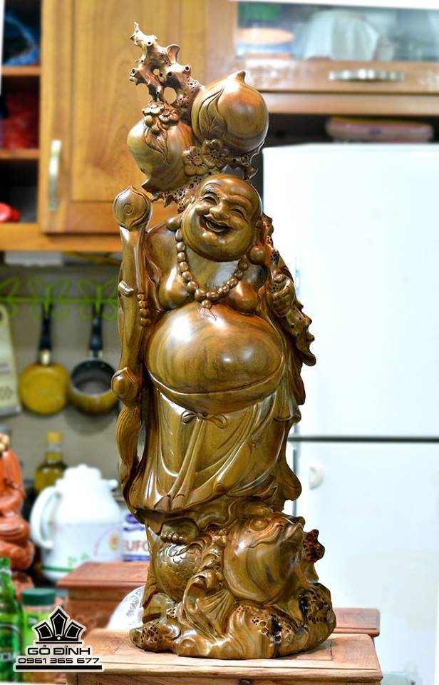 Phật di lặc gỗ bách xanh   74x23x15