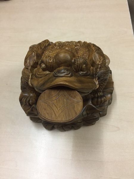 Cóc gỗ bách xanh thơm 14.5x15x12