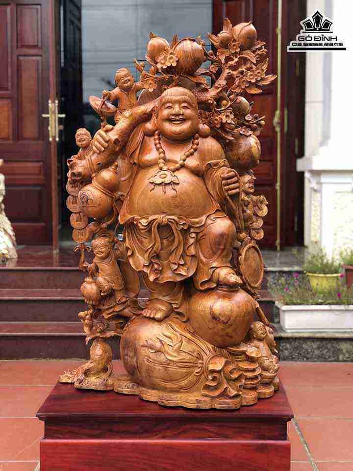 Tượng Phật Di Lặc Ngũ Phúc Gỗ Hương Gia Lai  Cao 152 (Cả kỵ) Ngang 68 Sâu 38 (cm)