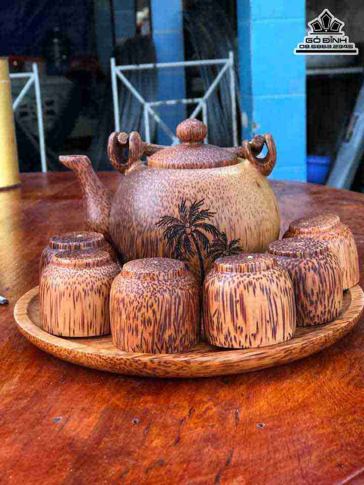 Bộ Ấm Chén Tròn Khắc Hình Cây Dừa Gỗ Dừa