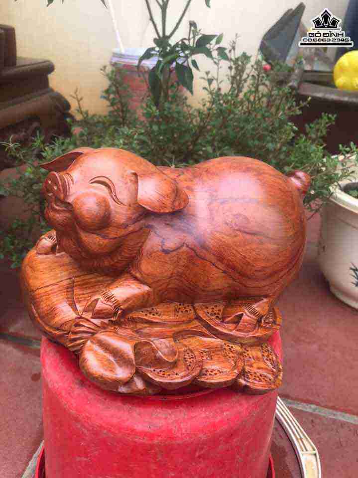 Tượng Heo Phú Quý Gỗ Cẩm  Cao 18 Ngang 23 Sâu 21 (cm)