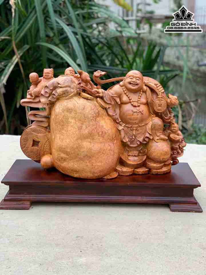 Tượng Phật Di Lặc Tam Phúc Đứng Chum Tiền Gỗ Nu Hương  Cao 50 Ngang 60 Sâu 28 (cm)