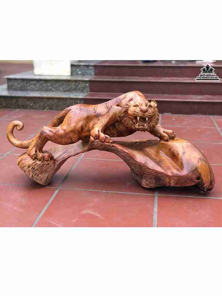 Tượng Hổ Săn Mồi Gỗ Hương Việt  Cao 52 Ngang 110 Sâu 40 (cm)