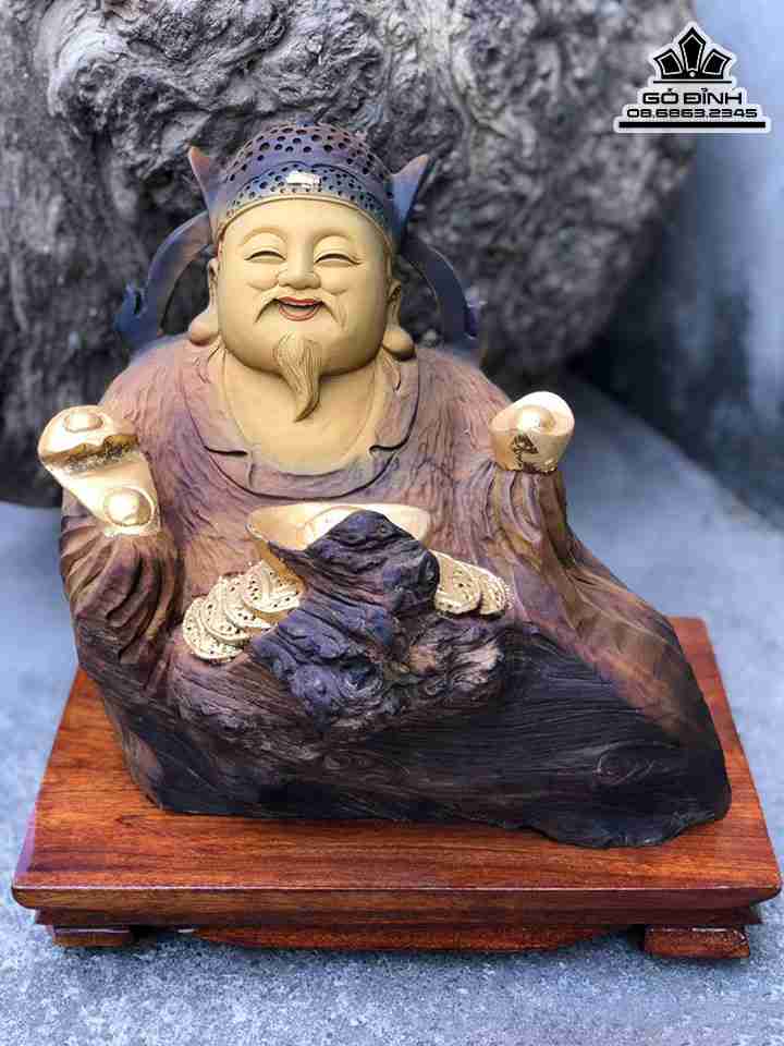 Tượng Thần Tài Gỗ Bách Xanh  Cao 24 Ngang 26 Sâu 18 (cm)