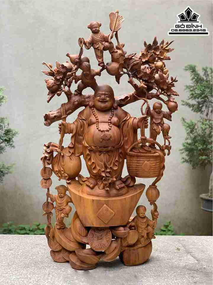 Tượng Phật Di Lặc Vác Cành Đào Gỗ Xá Xị ( Gù Hương )   Cao 103 Ngang 56 Sâu 25 (cm)