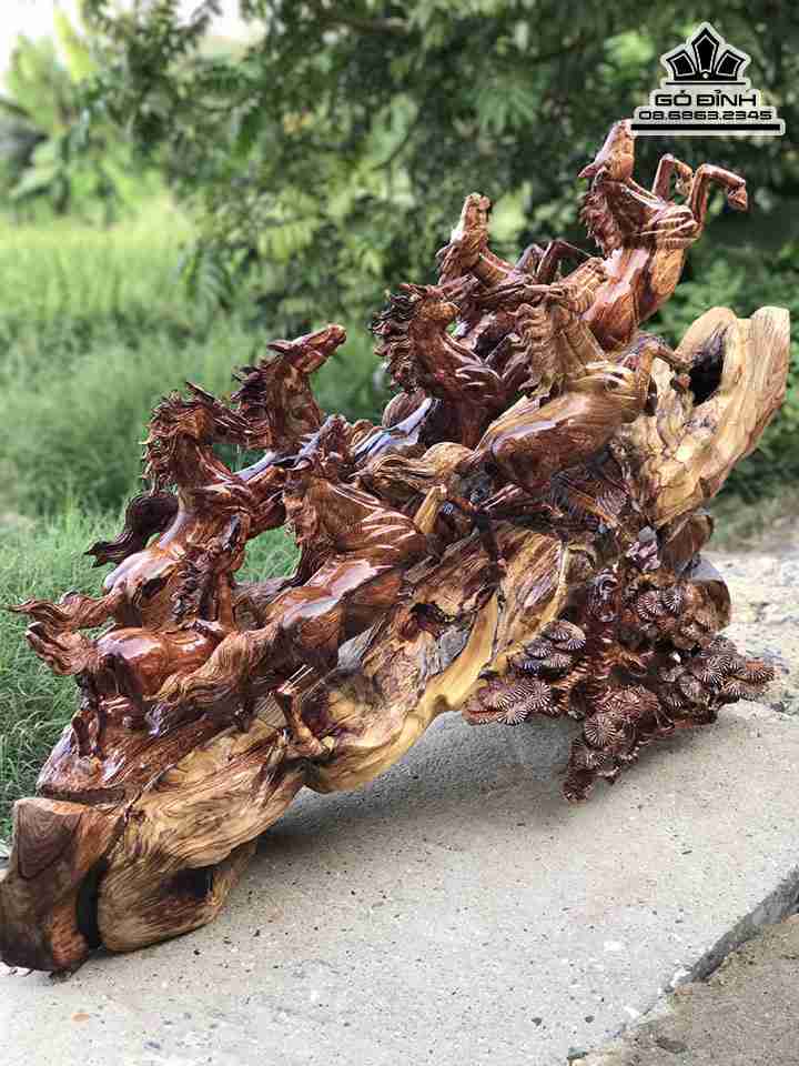 Tượng Bát Mã Phi Thiên Gỗ Cẩm Chỉ  Cao 75 Dài 125 Sâu 40 (cm)