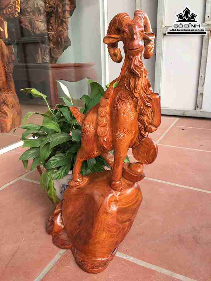 Tượng Dê Phú Quý Gỗ Hương  Cao 56 Ngang 30 Sâu 18 (cm)