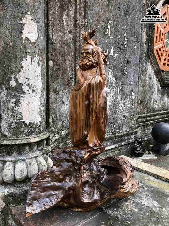 Tượng Đạt ma Sư Tổ Gỗ Bách Xanh  Cao 62 Ngang 36 Sâu 22 (cm)