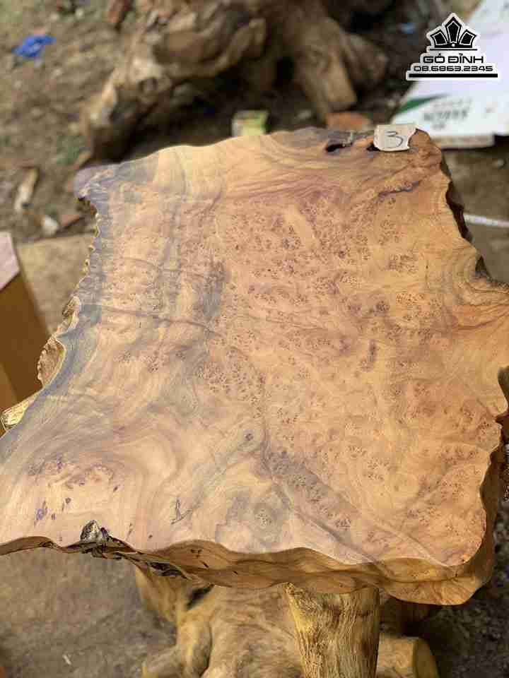 Mặt Bàn Trà Nguyên Tấm Gỗ Nu Xá Xị ( Gù Hương )  Dài 70 Ngang 55 Dày 7 (cm)