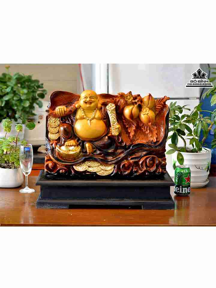 Tượng Phật Di Lặc Vác Cành Đào Gỗ Ngọc Am  Ngang 46 Cao 45 Sâu 15 (cm)