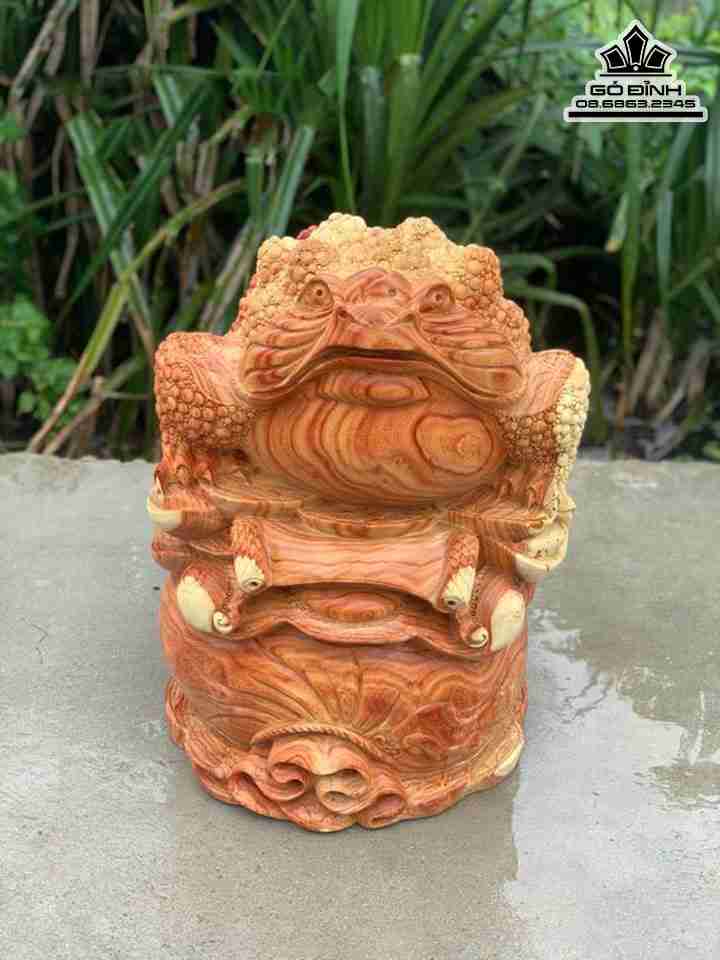 Tượng Cóc Ngậm Tiền Gỗ Hương Nam Phi  Cao 66 Ngang 50 Sâu 50 (cm)