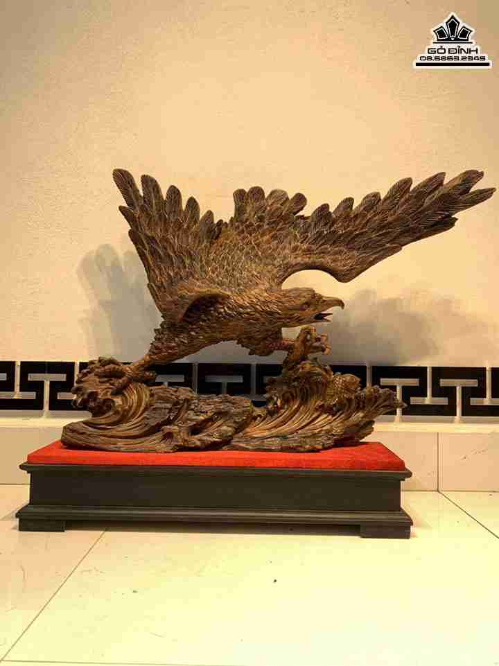 Tượng Đại Bàng Gỗ Bách Xanh  Cao 65 (Cả Kỷ) Sải Cánh 70 Đế 60 Sâu 17 (cm)