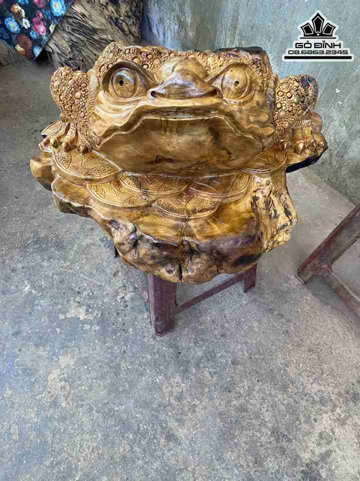 Tượng Cóc Thiềm Thừ Gỗ Nu Xá Xị ( Gù Hương)  Cao 30 Ngang 65 Sâu 50 (cm)
