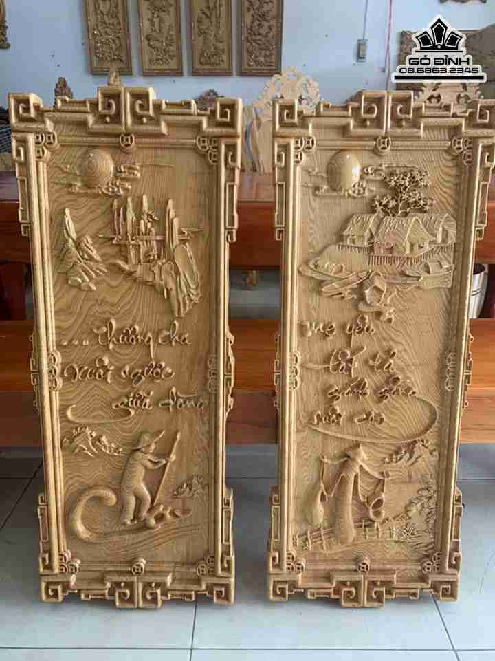Cặp Tranh Cha Mẹ Gỗ Pơ Mu  Cao 100 Ngang 40 Dày 4 (cm)