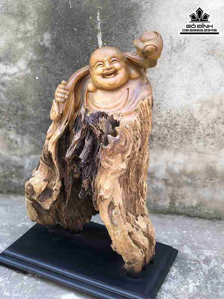 Tượng Phật Di Lặc Gỗ Lũa Bách Xanh  Cao 69 Ngang 42 Sâu 29 (cm)