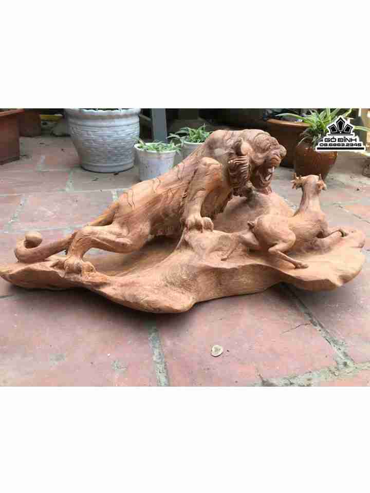 Tượng Hổ Săn Mồi Gỗ Hương  Cao 28 Ngang 68 Sâu 43 (cm)