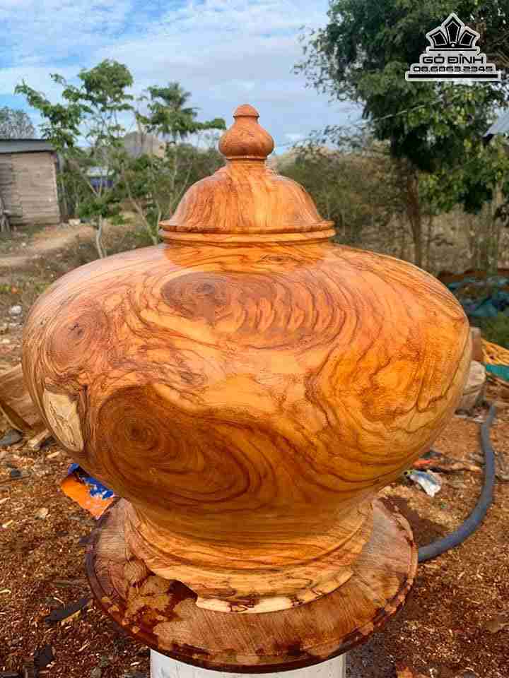 Chum Phú Quý Gỗ Gõ Đỏ ( Cate )  Cao 52  Đường Kính 50 (cm)