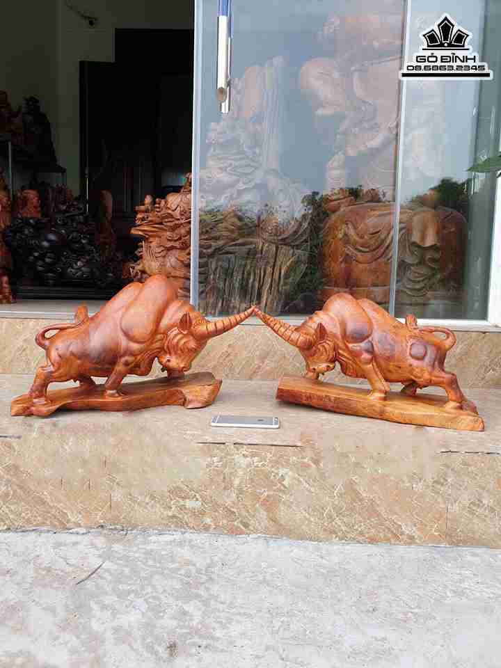 Cặp Tượng Bò Tót Gỗ Hương  Cao 30-55-22 Và 28-52-22 (cm)