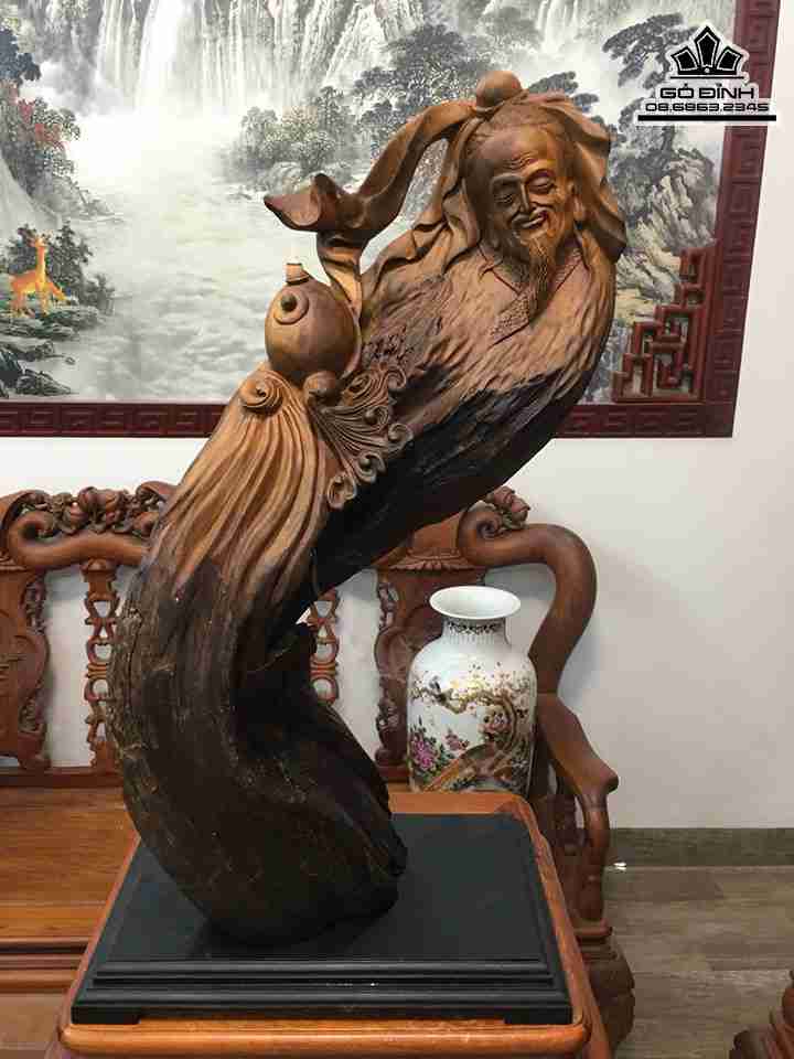 Tượng Thần Trà Lục Vũ Gỗ Lũa Bách Xanh  Cao 76 Ngang 26 Sâu 23 (cm)