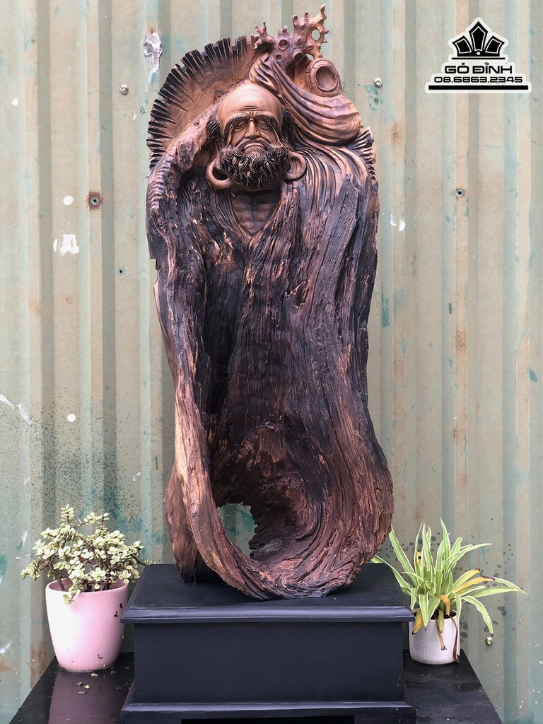 Tượng Đạt Ma Sư Tổ Gỗ Bách Xanh Cao 82 Ngang 33 Sâu 30 (cm)