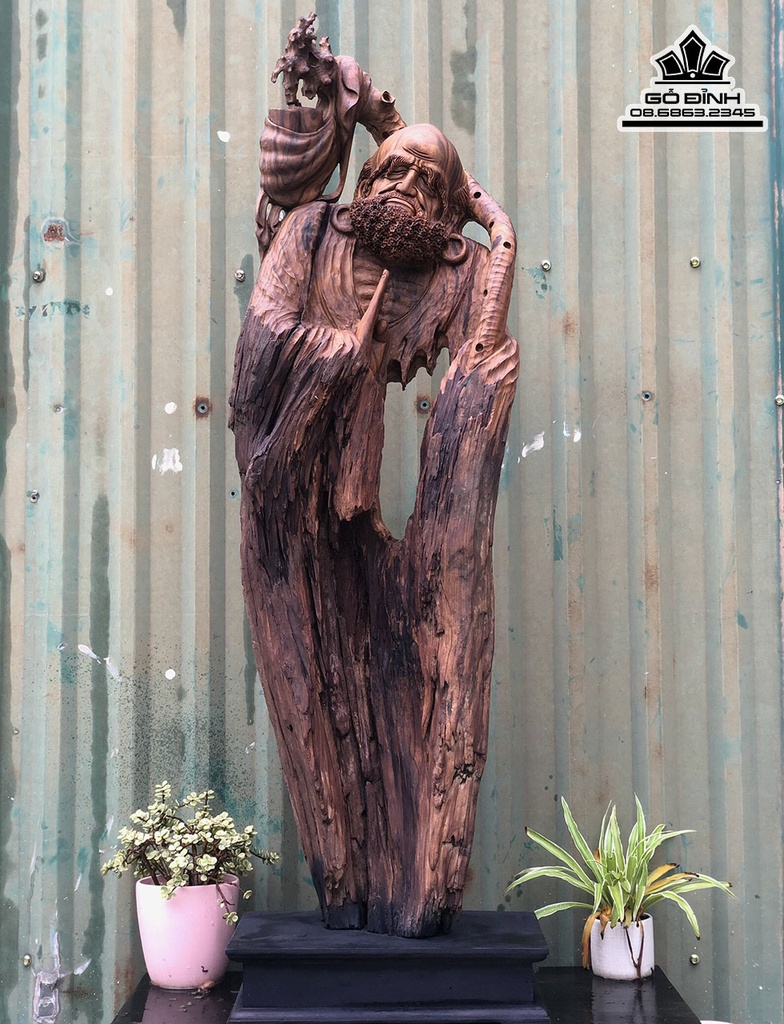 Tượng Đạt Ma Sư Tổ Gỗ Bách Xanh Cao 105 Ngang 33 Sâu 17 (cm)