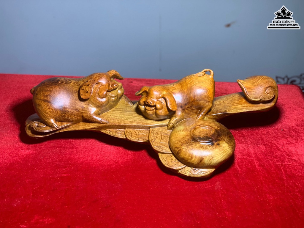 Tượng Heo Gỗ Hương Việt Cao 22 Ngang 55 Sâu 16 (cm)