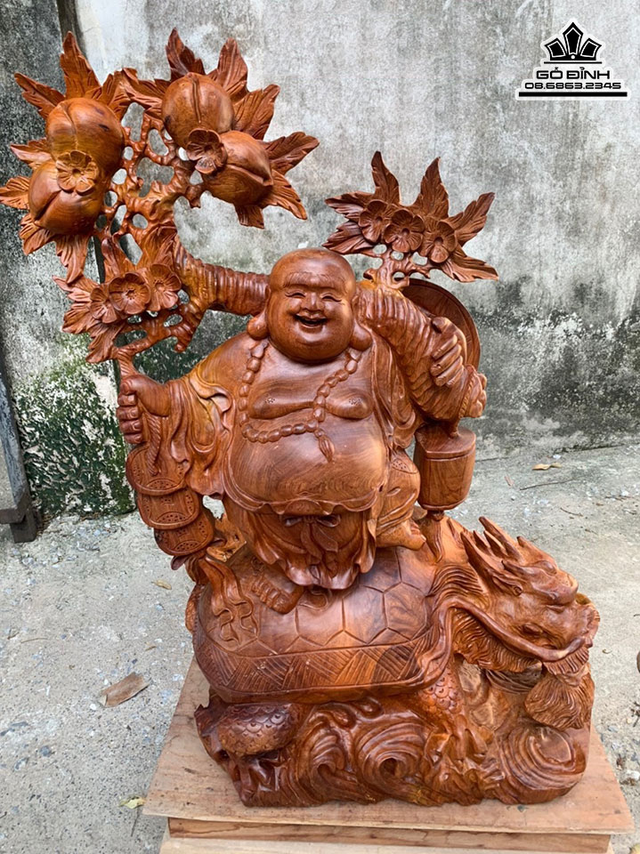 Tượng Phật Di Lặc Vác Cành Đào Gỗ Cẩm Cao 21 Ngang 50 Sâu 18 Cả Kỷ 33 (cm)