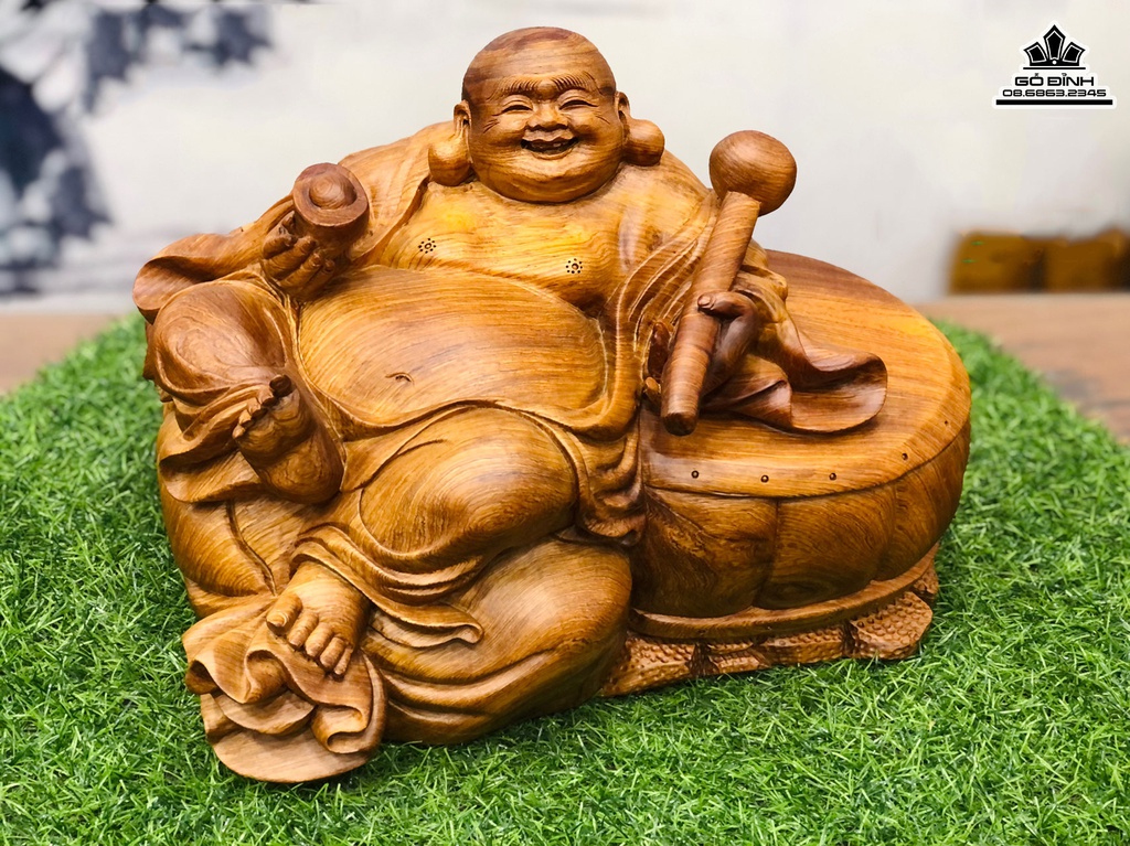 Tượng Phất Di Lặc Gỗ Bách Xanh Cao 26 Ngang 38 Sâu 33 (cm)